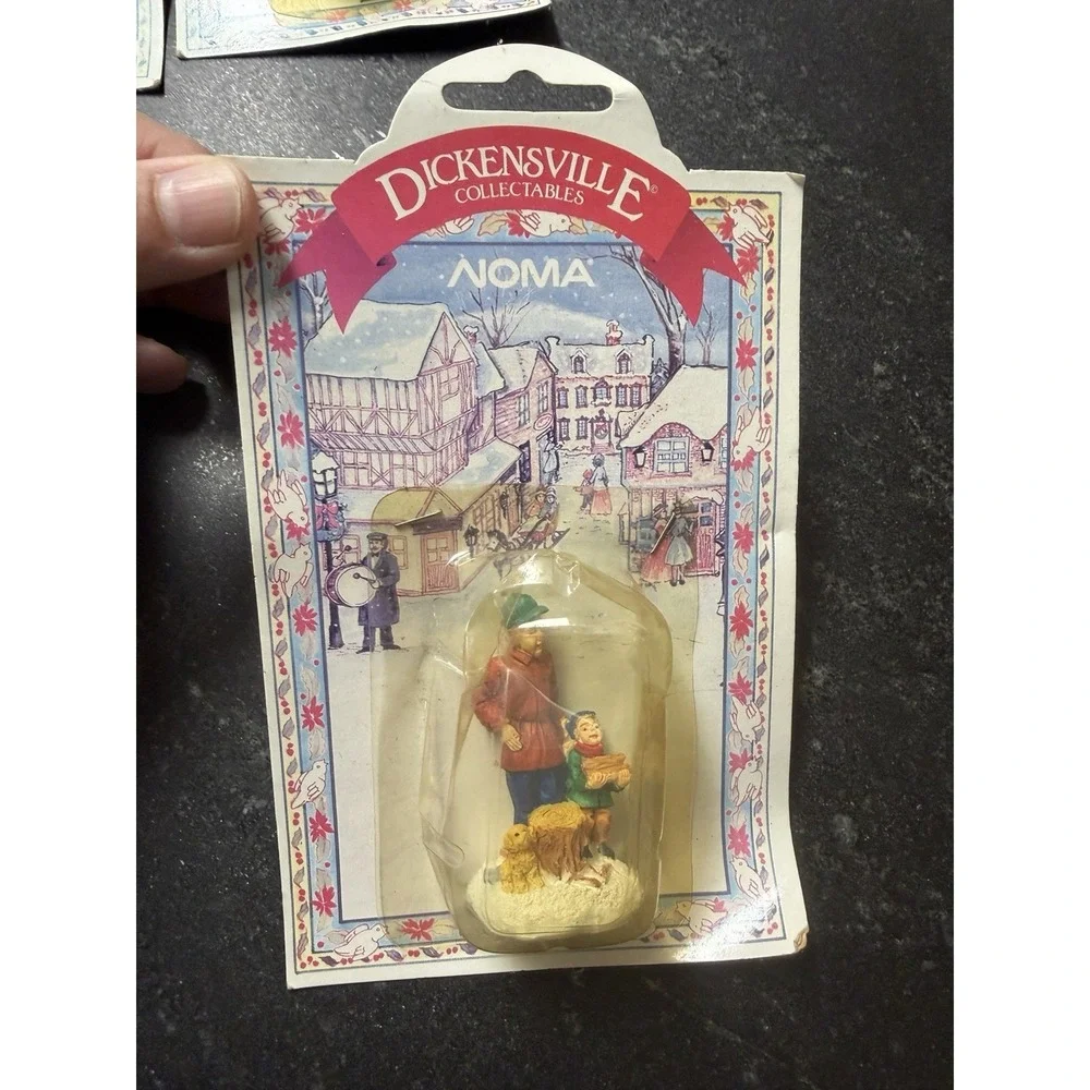 NOMA Dickensville‎ Collectibles Christmas Village Figurines Lot 11 NOS Vintage